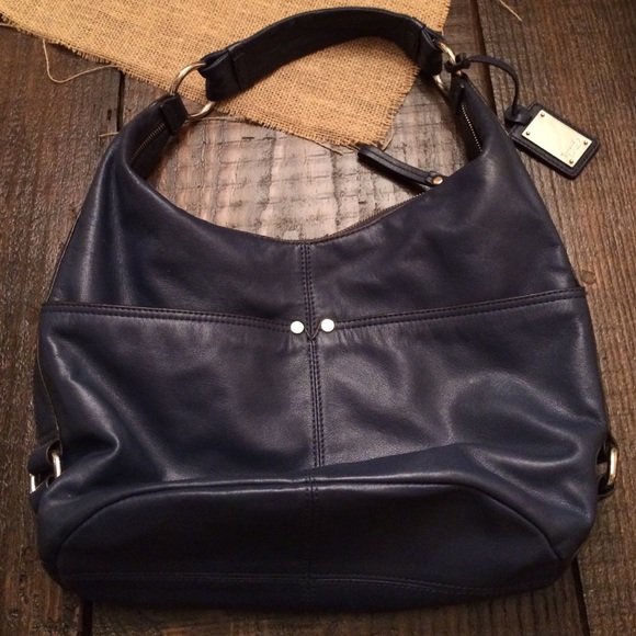 Tignanello hobo shoulder bag purse in soft pebbled leather with slouchy silhouette and comfortable padded strap for women